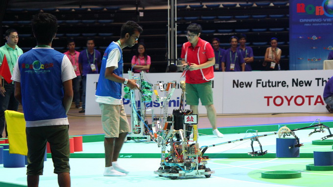 ABU​ Robocom២០១៣បានបើកនៅទីក្រុង Da Nang